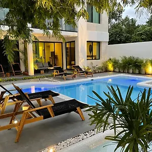 https://the-reserve-tulum-77760.quintano-roohotels.com
