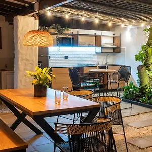 Casa Medallo Bed & Breakfast Medellin