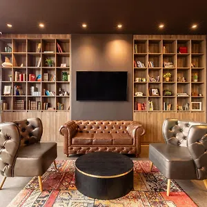 Pulse 95 By Wynwood House Aparthotel Bogota